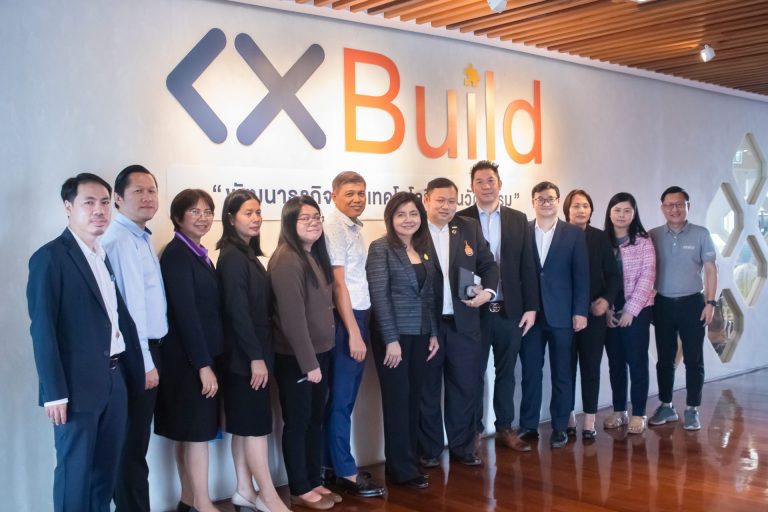 RMUTP’s Executives participate discussion and exchange aspects on building an ecosystem related to knowledge from the University to private sector with KMUTT Knowledge Exchange for Innovation Center (KX)