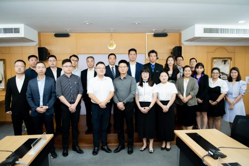 RMUTP discusses with a Chinese college to admit Chinese students for further studies.